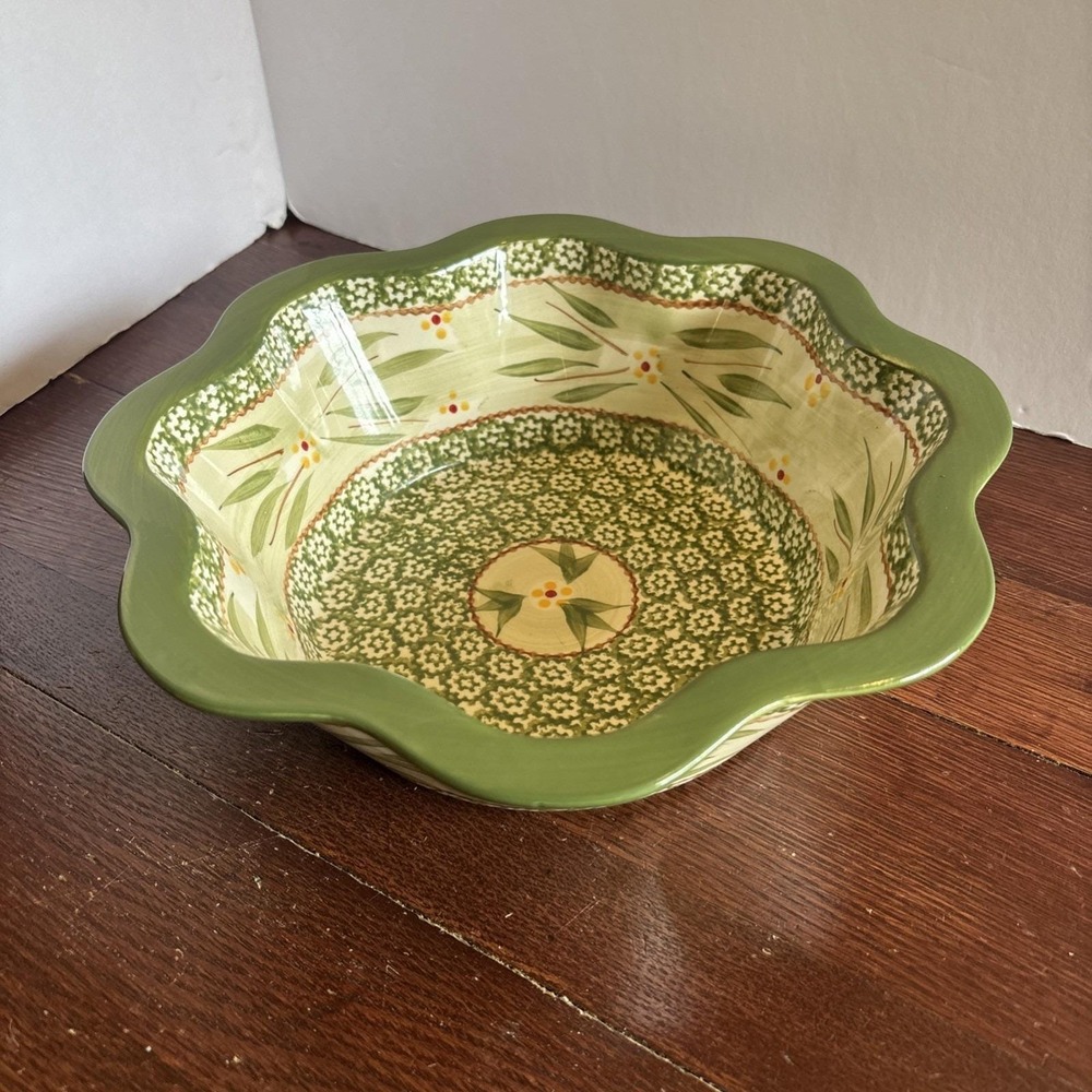 Temp-tations Old World Green 3 Qt Fluted Salad Bowl 12"‎